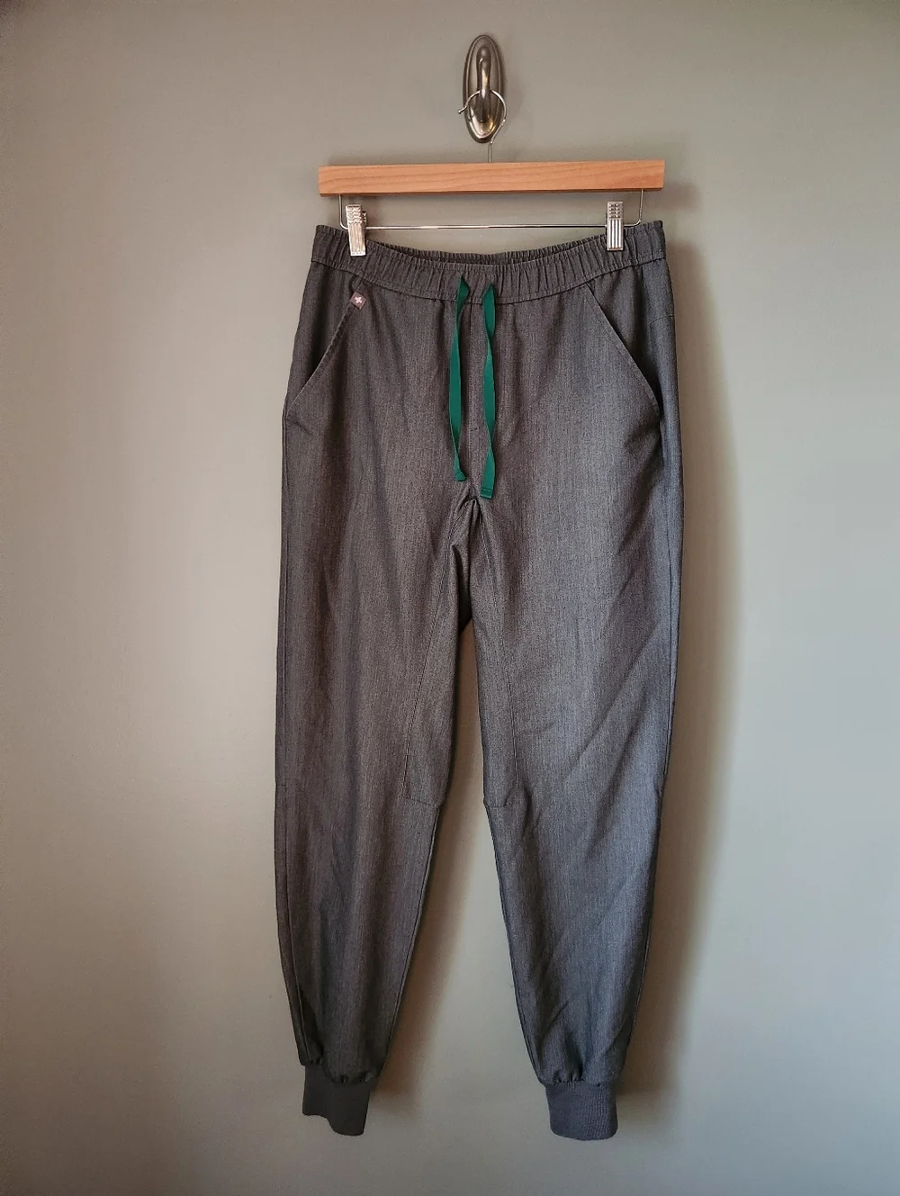 Figs Tansen Jogger Scrub Pants Graphite Men's Size Small